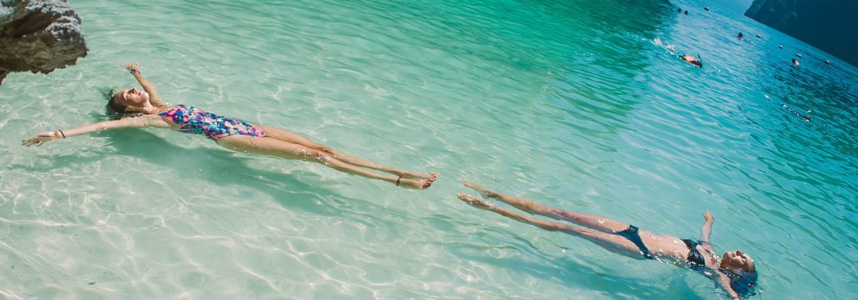 Amicizia Armonia Perfetta Amiche Mare Limpido Pace