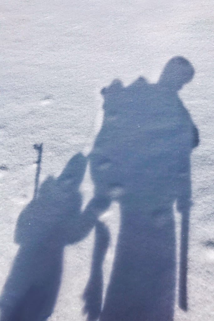Paradiso 2000 m Dolomiti Inverno Mamma Figlia Camminata Neve Prato Piazza