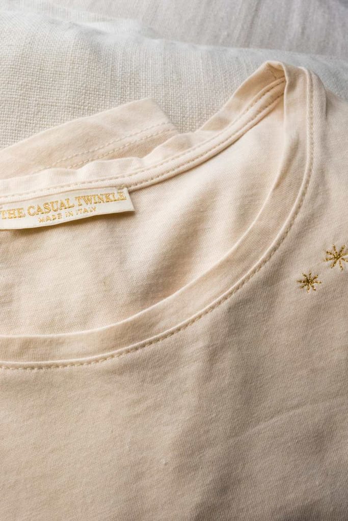 sostenibilita maglietta the casual twinkle shopping sostenibile lusso elegante