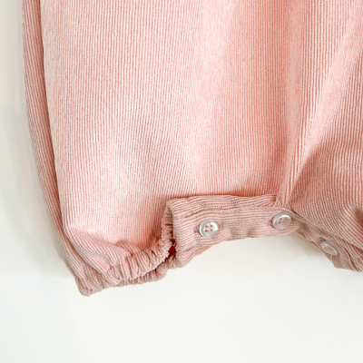 completo body e pagliaccetto neonata in velluto rosa made in italy lusso sostenibile