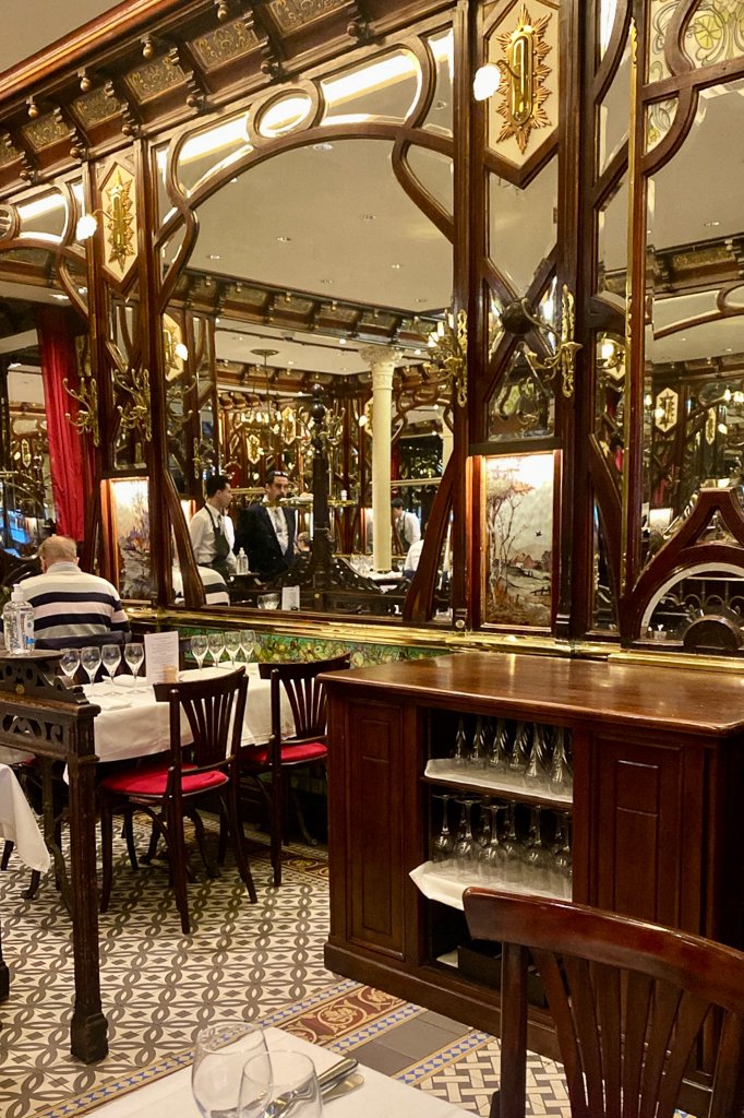 brasserie vagenende, dove mangiare parigi, brasserie parigi, ristoranti parigi, mangiare saint germain, parigi