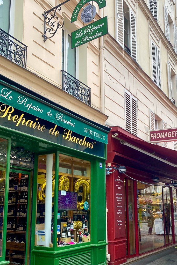 rue cler, dove comprare vino parigi, mangiare parigi, atmosfera parigina, comprare formaggi parigi, cosa vedere torre eiffel, cosa fare campo di marte, ecole militare parigi, ecole militare