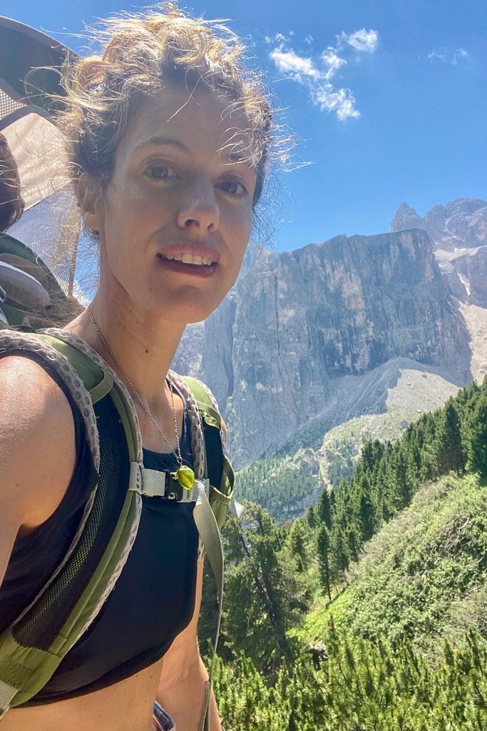 alta badia manuela valta felicita montagna mamma con figlio camminata