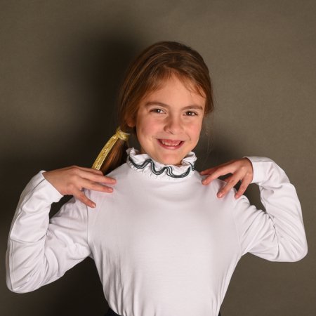 maglietta elegante per bambina filomena a collo alto made in italy per autunno inverno
