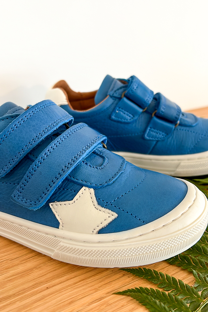 bisgaard-scarpe-sneakers-bambino-kae-cobalto-01 scarpe kae cobalto sneakers bambino bisgaard