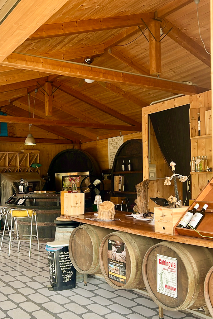 la faccenda elba, la faccenda, cantina vini elba, dove degustare vini elba, isola d'elba