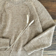 una maglia in pura alpaca, lussuosa, morbida ed elegante per avvolgere al caldo le donne