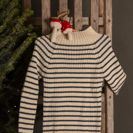 maglione caldo per bambina per l'inverno in fibra di alpaca del brand esencia